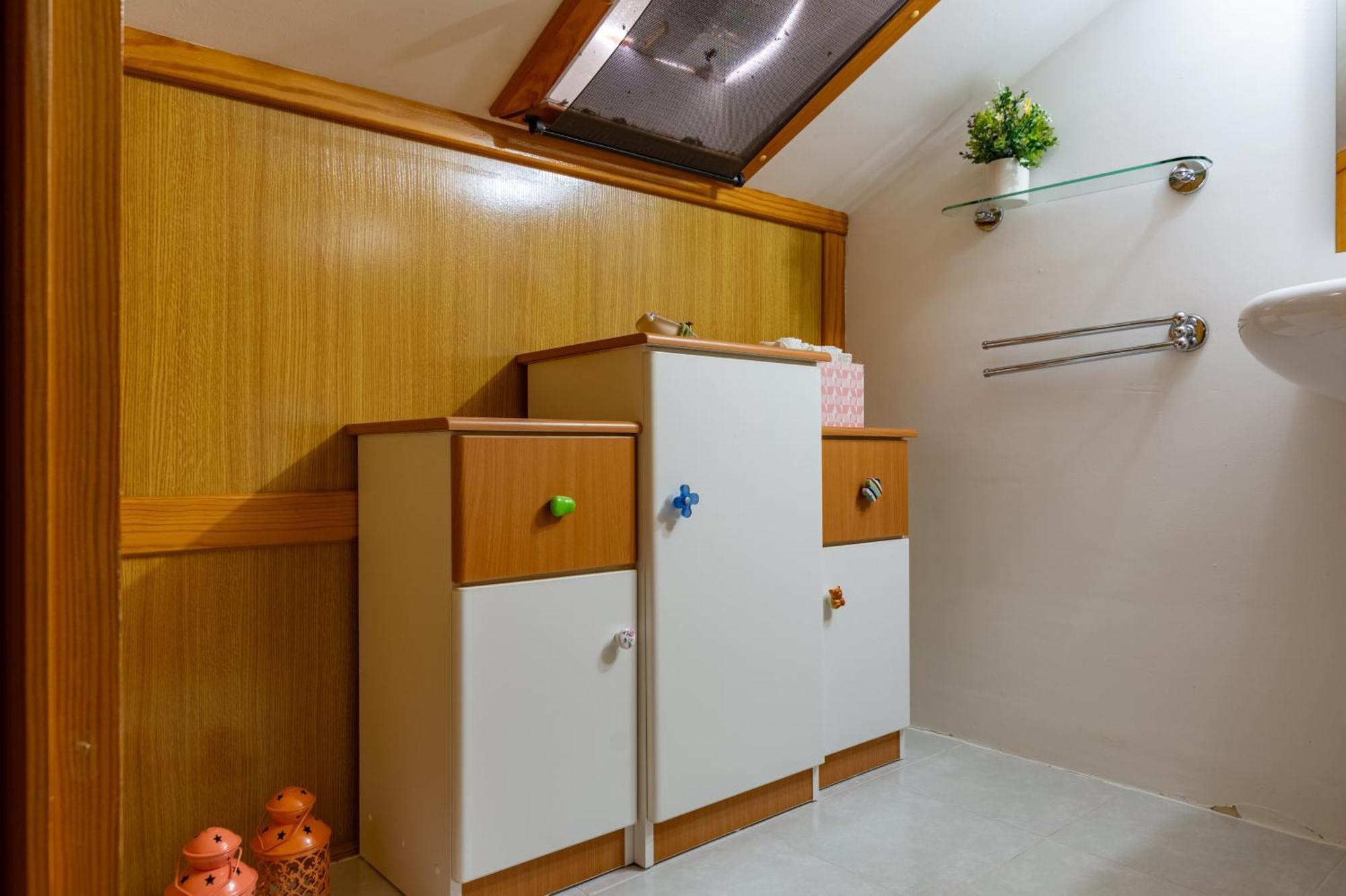 A Casa Da Rapariga De Cabelo Azul Lägenhet Manteigas Exteriör bild